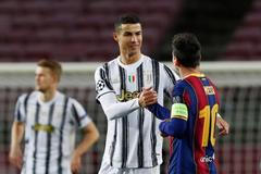 fotbal, Liga mistrů 2020/2021, FC Barcelona v Juventus Turín  Cristiano Ronaldo Lionel Messi