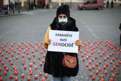 Tichý protest proti válce v Arménii a uctění památky jejích obětí, Praha, Malostranské náměstí