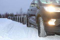 Testy zimních pneumatik ilustrace