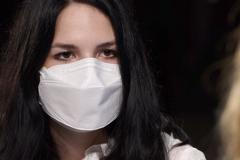 Jste slepice, radši se běžte množit, slýchají medičky. Šokovalo mě to, říká právnička