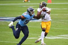 NFL: Pittsburgh Steelers at Tennessee Titans