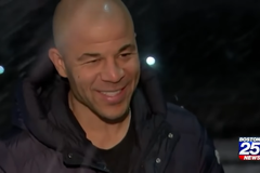 Jarome Iginla na americké stanici Boston 25 News coby náhodný respondent.