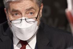 Uzel: Chlap je od přírody zvíře, ženy by to měly přijmout a zařídit se podle toho