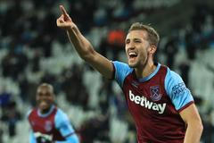 11. kolo anglické Premier League, West Ham - Manchester United: Tomáš Souček slaví svůj gól na 1:0