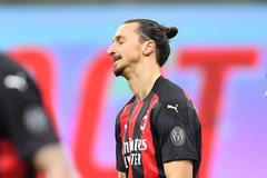 Serie A - AC Milan v Atalanta