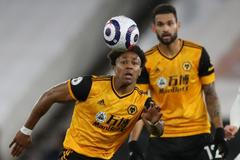 Adama Traoré z Wolverhamptonu v akci