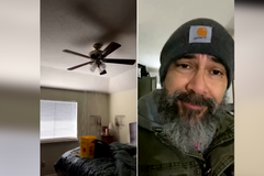 Muž v Texasu ukazuje, co v jeho domě způsobily extrémní mrazy