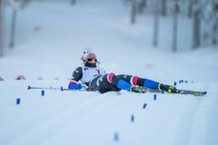 Pád běžkyně na lyžích Terezy Beranové na šampionátu ve Vuokatti
