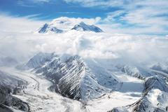 Jiří Pruša: Svět z nebe. Fotografie z expedic českého pilota, které vycházejí v nové knize