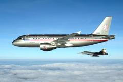 gripeny, vládní speciál, armáda