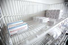 Moderna, AstraZeneca, vakcína, vakcíny, balení, Očkovací centrum Liberecký kraj, očkování, koronavir, důchodci, senioři, zásoby