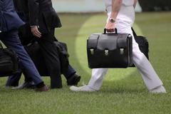 2 minuty - Jaderný kufřík