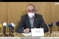Živě: Není rozvolnění příliš velký hazard? Sledujte TK ministra Blatného k epidemii