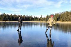 Jednorázové užití / Fotogalerie / Proklouzat se tou zimní krásou. Objevte fascinující svět dálkového bruslení v Česku