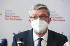 Ministr obchodu a průmysl a minitr dopravy Karel Havlíček