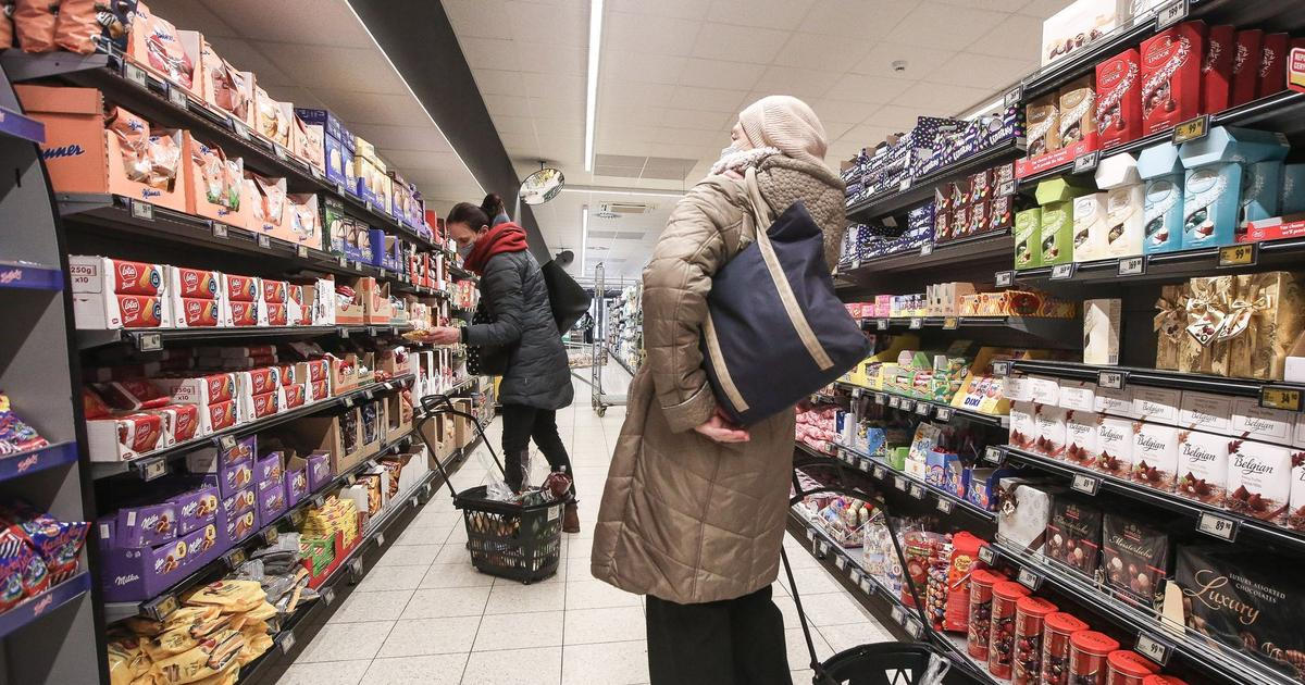 Úřady zmrazily podíly Rusů, kteří v Česku provozují supermarkety Mere