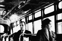 Jednorázové užití / Fotogalerie / Před 65 lety v USA zatkli bojovnici proti rasové segregaci Rosu Parksovou
