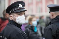 Demonstrace proti omezování svobod, koronavirus, Náměstí republiky, 28. 10. 2020