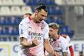 18. kolo italské Serie A 2020/21, Cagliari - AC Milán: Zlatan Ibrahimovic slaví gól AC