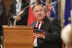 Mike Pompeo, USA, ministr zahraničí, návštěva, Senát, Praha,