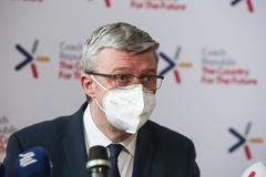 Ministr obchodu a průmysl a minitr dopravy Karel Havlíček