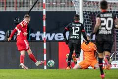 16. kolo bundesligy 2020/21, Union Berlín - Leverkusen: Domácí Cedric Teuchert dává jediný gól zápasu