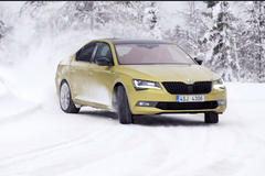 Škoda jízda na ledu