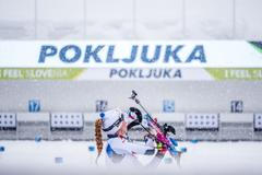 Marný útok na desítku i varování před medvědy. Biatlonistům začal světový šampionát