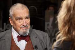 Schwarzenberg: Přál bych si normální vztahy s Ruskem. I když tamní diktatura neskončí