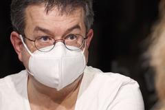 Koubský: Propadáme panice a není divu. Blatného výrok zhoršil situaci ve společnosti