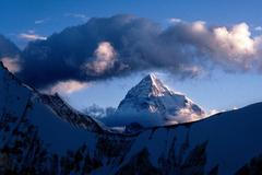 K2 chyby neodpouští. Svoji krutou daň si vybrala i při prvním zimním výstupu