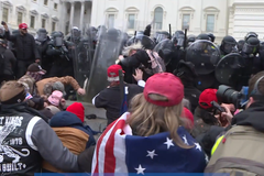 Obsazení Washingtonského kapitolu demonstranty