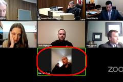 Žalobkyně prokázala postřeh. Přes kameru odhalila podvod údajného násilníka