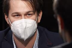 Učitelé pracují i 12 hodin denně, někteří melou z posledního. Ztrácíme je, říká Kozel