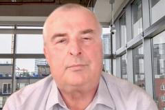 Babišovi utíkají čísla, je pod šíleným tlakem. Nebudu mu útoky vracet, říká Blahuta