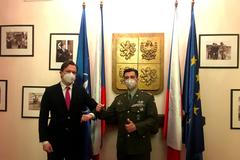 Podplukovník a náměstek