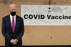 Joe Biden, očkování, vakcína, covid-19, koronavirus.