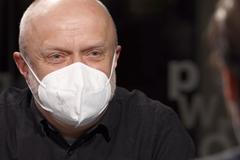 Levínský: Polovina lidí je imunní, další vlna už by ale společnost úplně rozložila