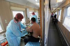 rusko očkování koronavirus sputnik V vlak