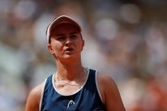 Barbora Krejčíková ve finále French Open 2021 s Anastasií Pavljučenkovovou