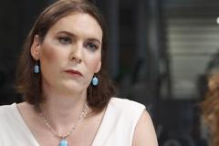 Zeman kopnul do bezbranných lidí. Tím, že žiju jako žena, nikdo netrpí, říká Králová