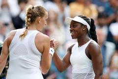 Kvitová se připletla do první zkázy favoritů. Wimbledon nadchla objevitelka vakcíny