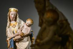 Nad slunce krásnější - Plzeňská madona a krásný sloh