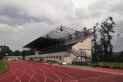 Tornádo zničilo i atletický stadion v Hodoníně