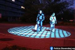 Chodce ochrání disko přechod. Slovensko přišlo s unikátností, kterou nikde jinde na světě neuvidíte