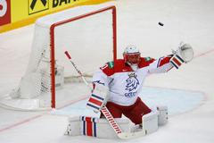 Šimon Hrubec v zápase Česko - Rusko na MS 2021