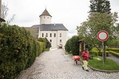 Hrad Rychmburk a Domov se zvláštním režimem Předhradí - Domov na cestě - sociální pobytová služba, chráněné bydlení, Pardubický kraj