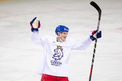 Dominik Kubalík na tréninku před startem MS 2021