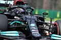 Lewis Hamilton v Mercedesu při kvalifikaci na Velkou cenu Emilia Romagny 2021