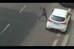 “český Floyd” policie twt 1